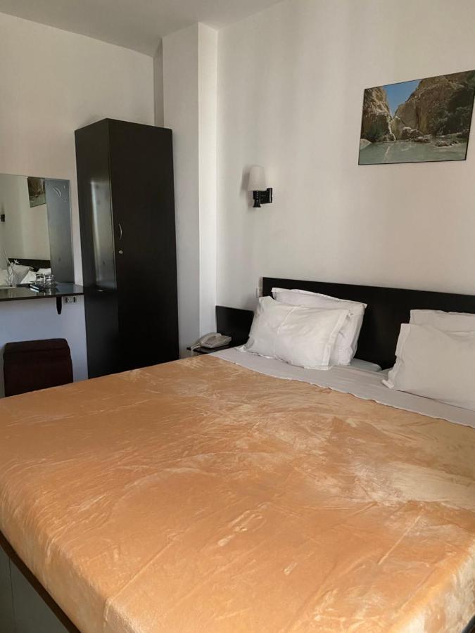 Hotel Metropole Residence Tunis Buitenkant foto